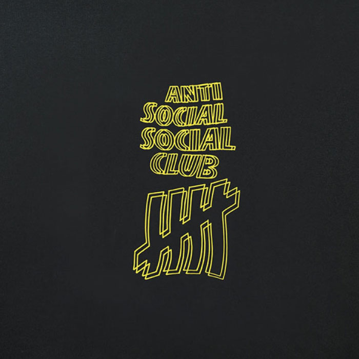 anti social social club undefeated フーディー